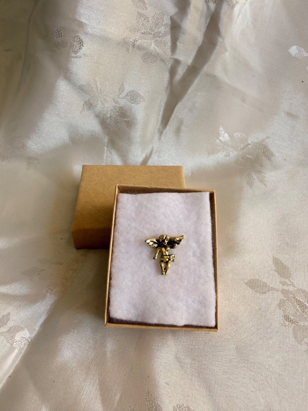 Vintage Gold-Tone Angel Lapel Pin w/ Secure Clasp